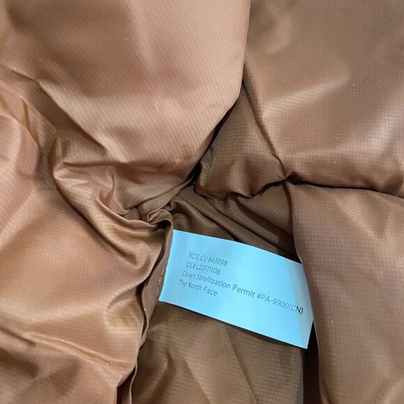 Women's The North Face Short Brown Down Jacket - Picture 10 of 11